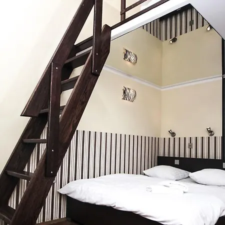 Aparthotel Kadetus