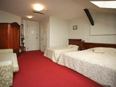 Ostoya Palace 4*