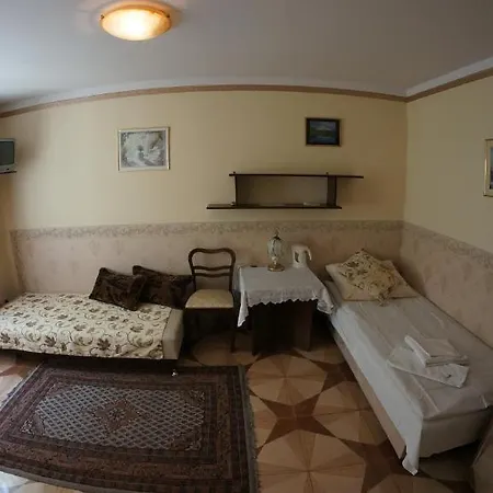 Hostel Florian Budget *