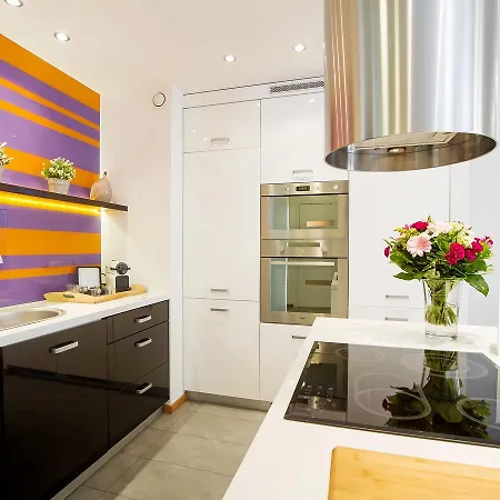 Hotel apartamentowy Angel City Center Luxury By Amstra