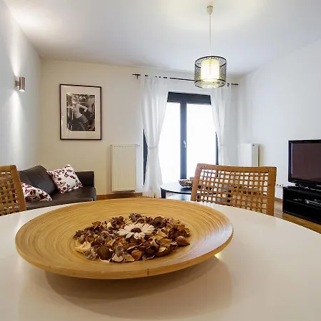 Angel City Center Luxury By Amstra Hotel apartamentowy *