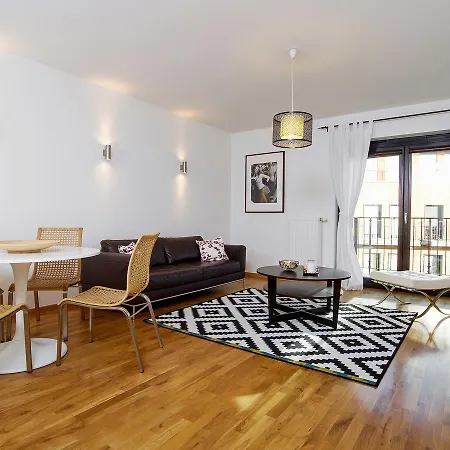 Angel City Center Luxury By Amstra Hotel apartamentowy