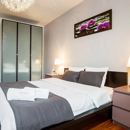 Angel City Center Luxury By Amstra *