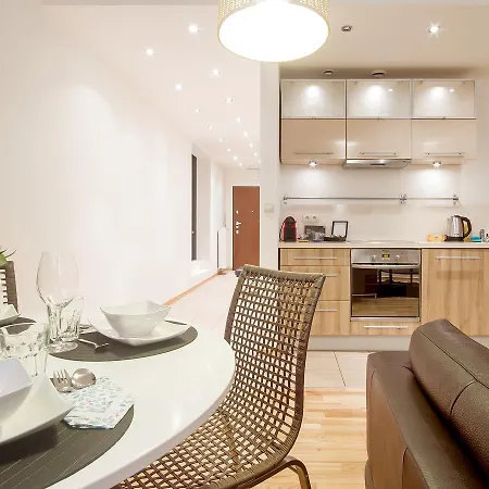 Angel City Center Luxury By Amstra Hotel apartamentowy *