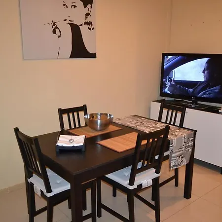 Hostal Appena & *