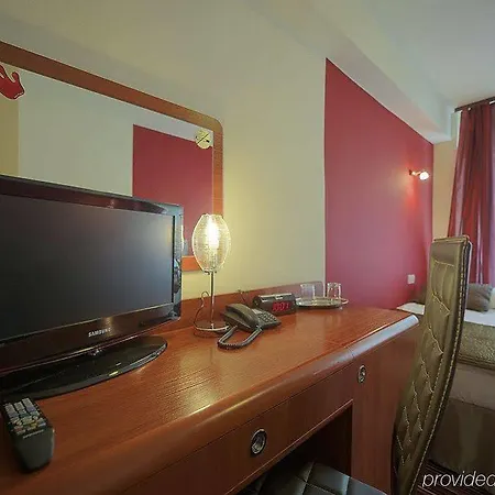 Otel Delta 3*