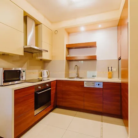 Apartment Galeria Centrum Cracow *
