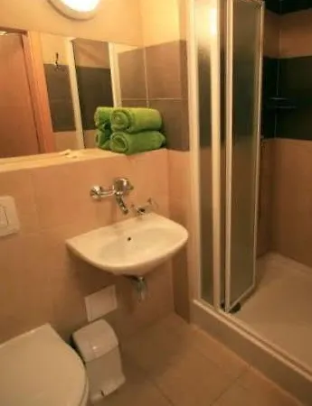 Olimp Hostel