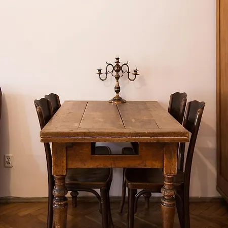 Nicholas Apartment