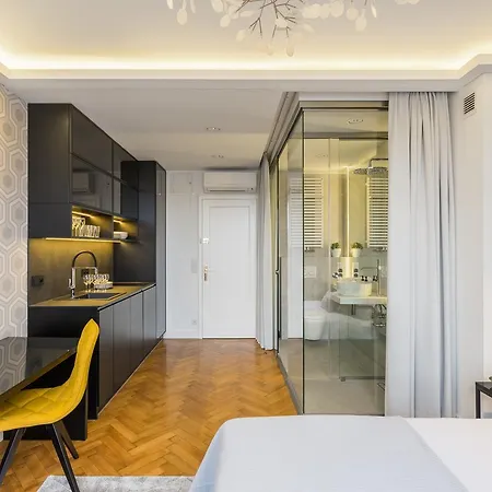 Apartment Feniks Fragola Main Square *