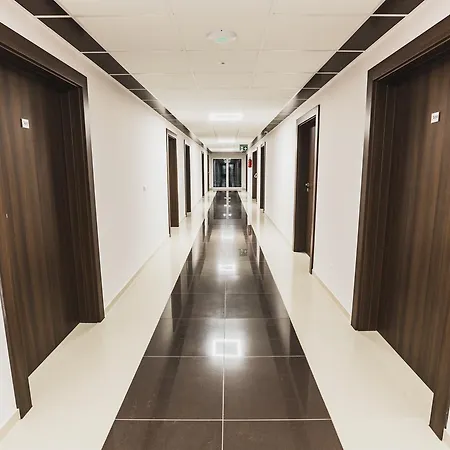 Hotel Czarno Na Białym 3*