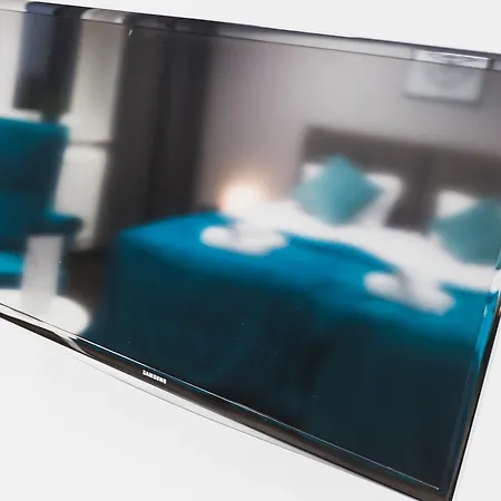 Hotel Czarno Na Białym 3*