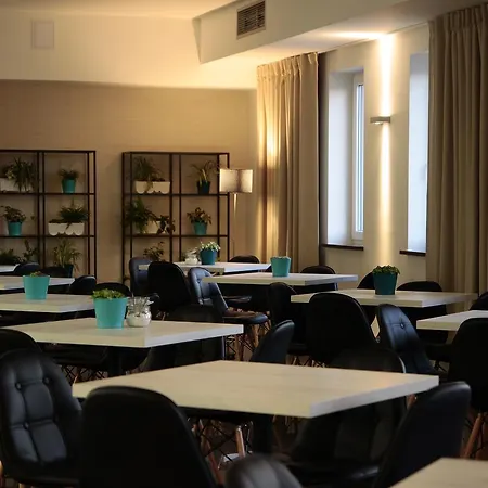 Hotel Czarno Na Białym Kraków