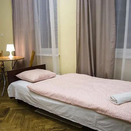 Tutti Frutti Hostel *