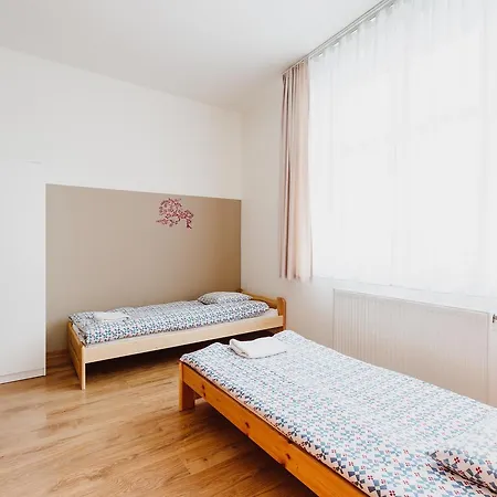 Hostel Tara *