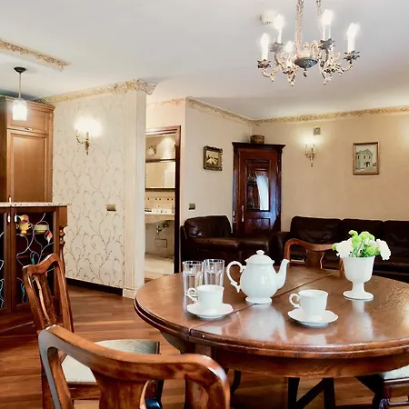 Sodispar Luxury Old Town Apartament *