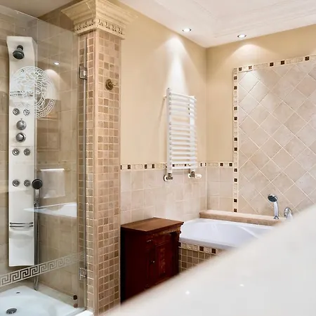 Sodispar Luxury Old Town Apartament