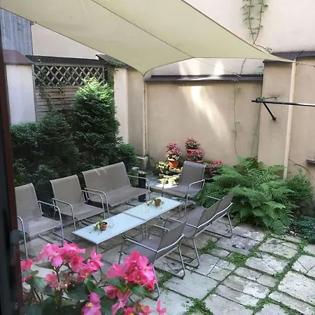 Maria Aparthotel 2*