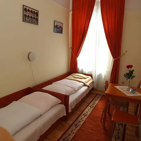 Apart-hotel Golden Lion Guest Szewska 19