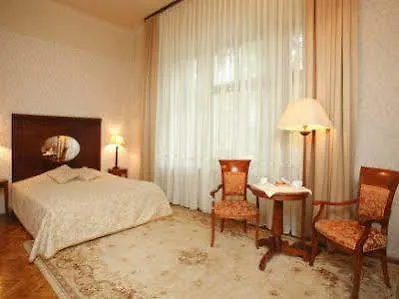 Ostoya Palace Hotel Cracóvia