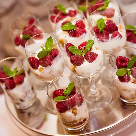 فندق Wit Stwosz 3*