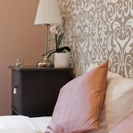 Angel House Aparthotel