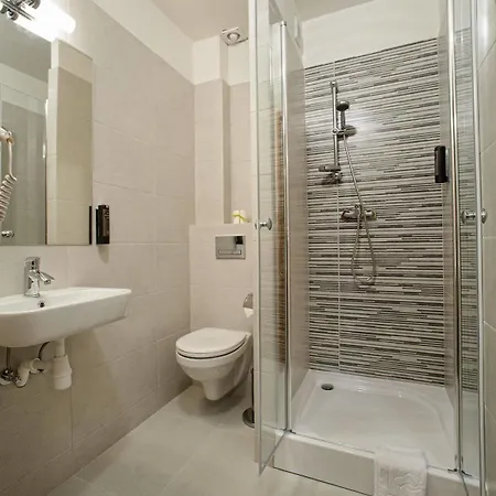 Hotel apartamentowy Travel 3*