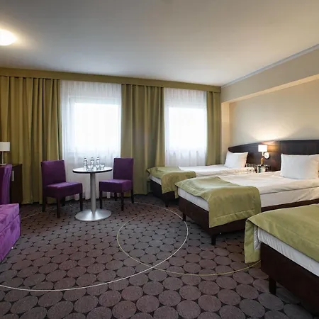 Travel 3*