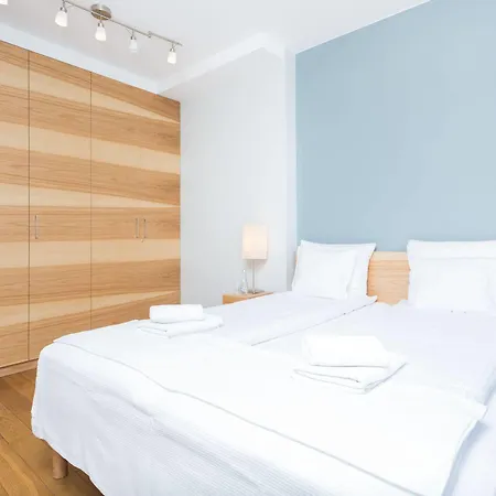 Inpoint Old Town Szeroka Apartament *