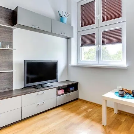 Penguin - Center Apartment Krakow