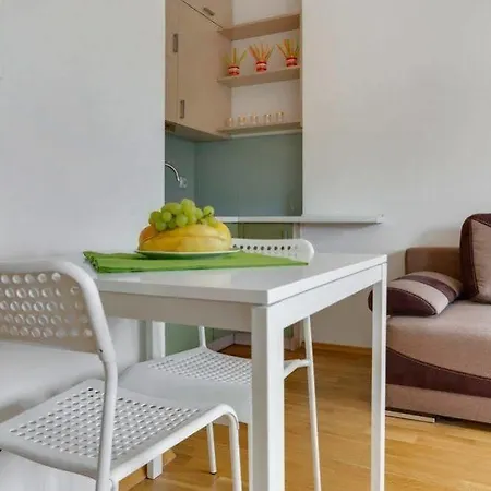 Penguin - Center Apartment