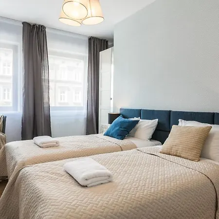 Apartament Jacuzzi Party & Event Space Up To 40 Kraków