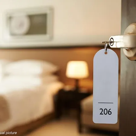 Metropolo By Golden Tulip Krakow