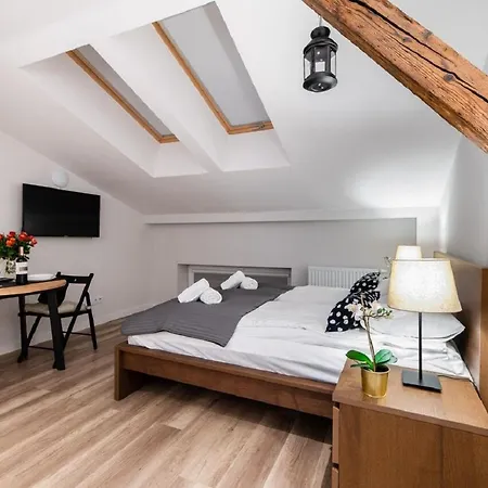 Dietla 99 - Ideal Location - In The Heart Of 3*