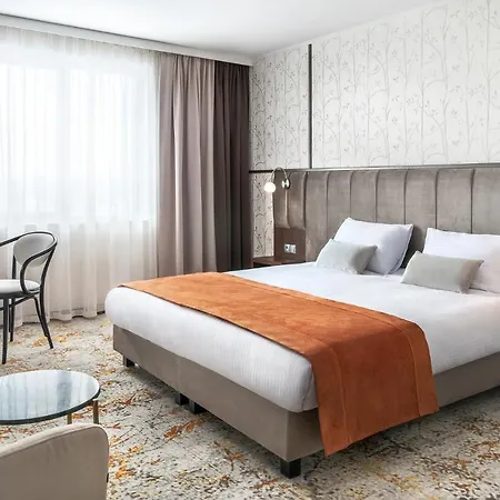 Metropolo By Golden Tulip Hotel