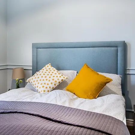 Cracow Rentals-zacisze Apartment *