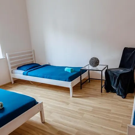 T&t & Kraków