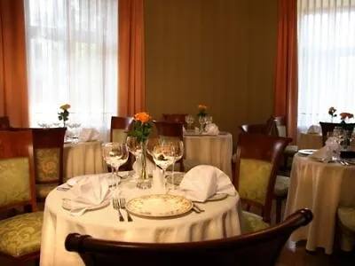 Ostoya Palace Hotel Cracóvia