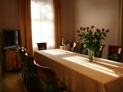 Hotel Ostoya Palace Cracóvia