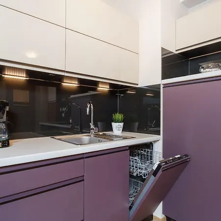 Masarska Free Parking By Renters