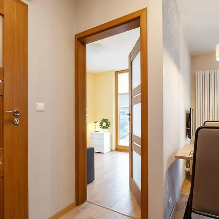 Masarska Free Parking By Renters *