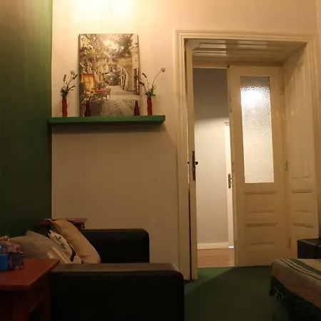 Woodpecker Hostel *