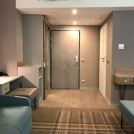 Perfect Hotel 4*