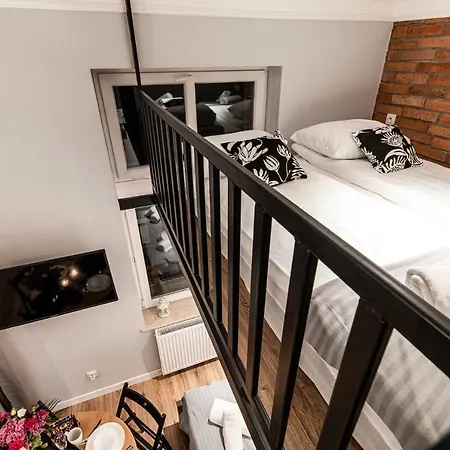 Hotel apartamentowy Lubomirskiego 23