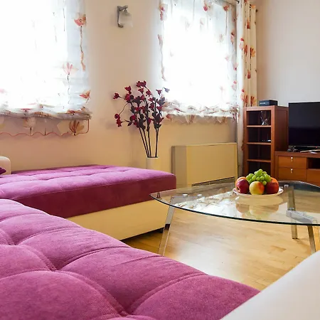 Sodispar Luxury Old Town Apartament