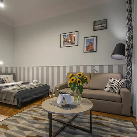 Old Town Bis Apartment