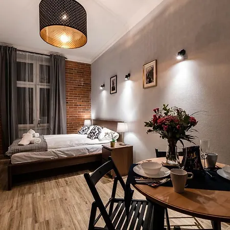 Hotel apartamentowy Lubomirskiego 23