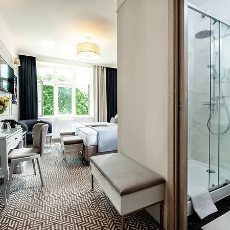 Amber Design 4* Krakow