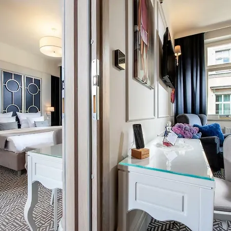 Amber Design 4* Krakow