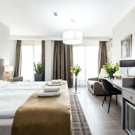 Perfect Hotel
